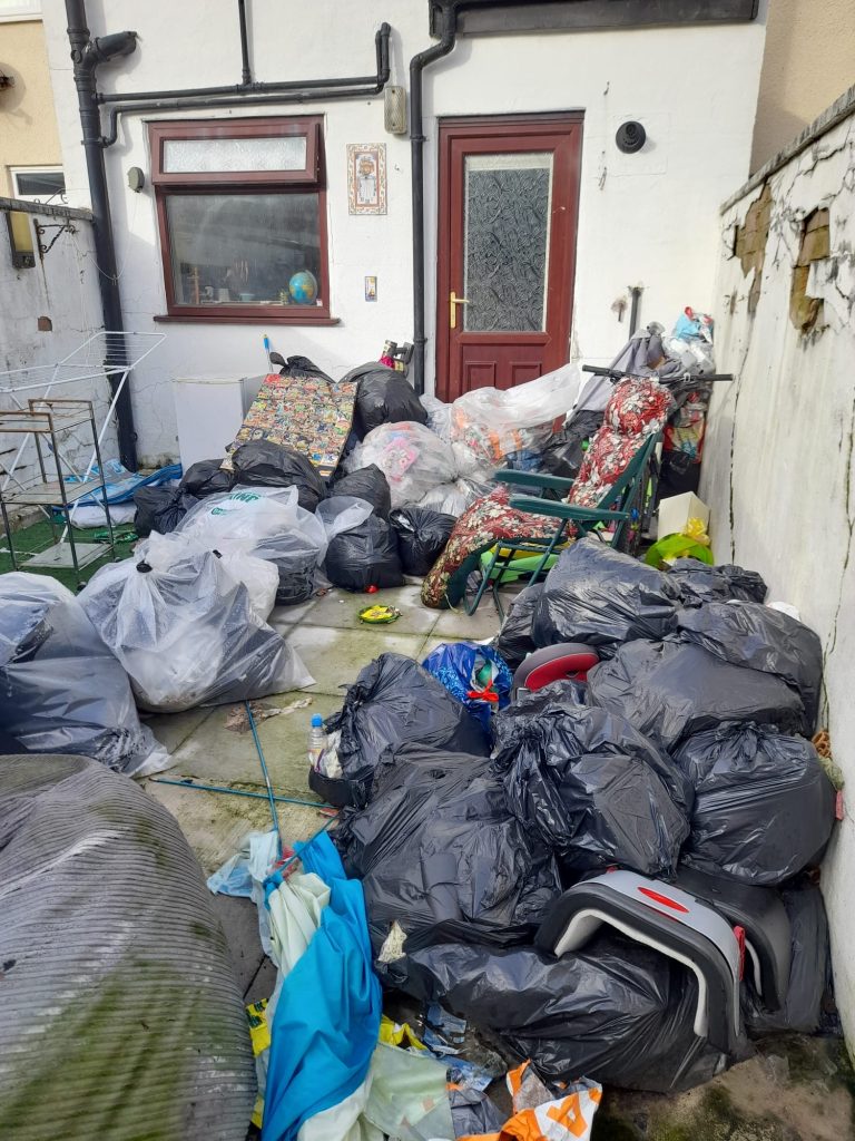 A photo of a large pile of general waste cleared by the Rubbish Removers.