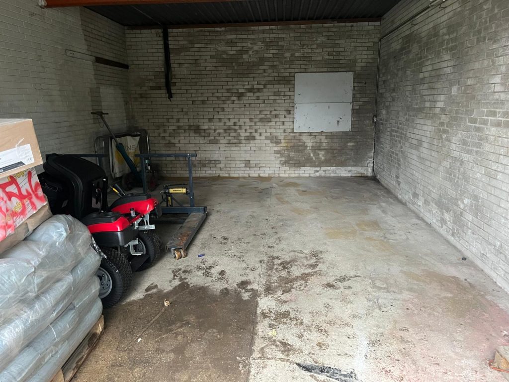 Image showing a garage that we cleared all swept up