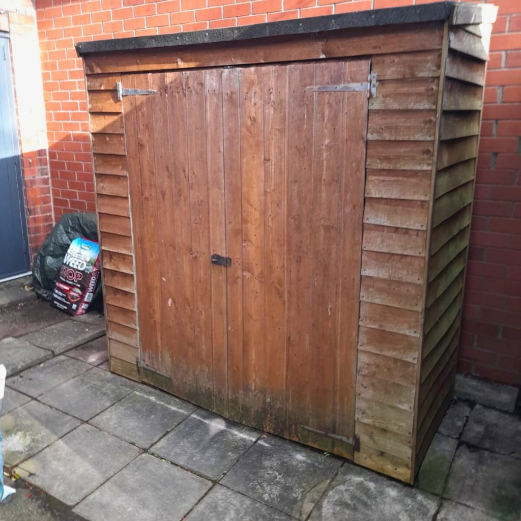 shed that needs to be removed.